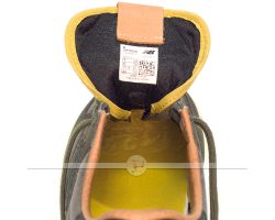 Женские кроссовки New Balance 300 хаки WRT300CI
